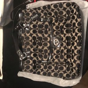 Large coach hand bag